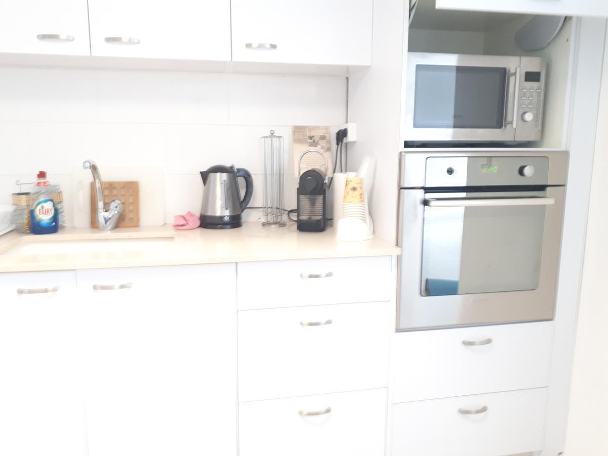Shave Tsion Apartment In The Center Ashdod Eksteriør bilde