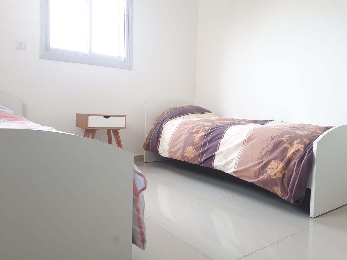 Shave Tsion Apartment In The Center Ashdod Eksteriør bilde