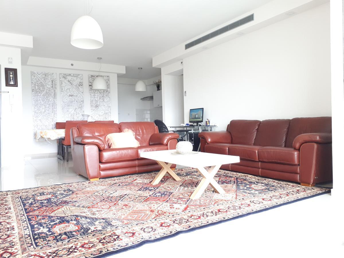 Shave Tsion Apartment In The Center Ashdod Eksteriør bilde