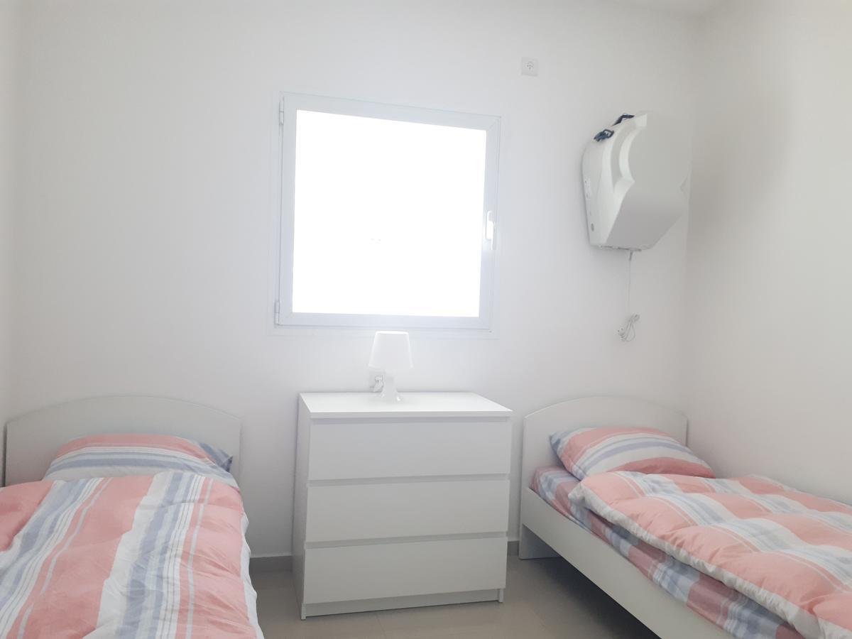 Shave Tsion Apartment In The Center Ashdod Eksteriør bilde